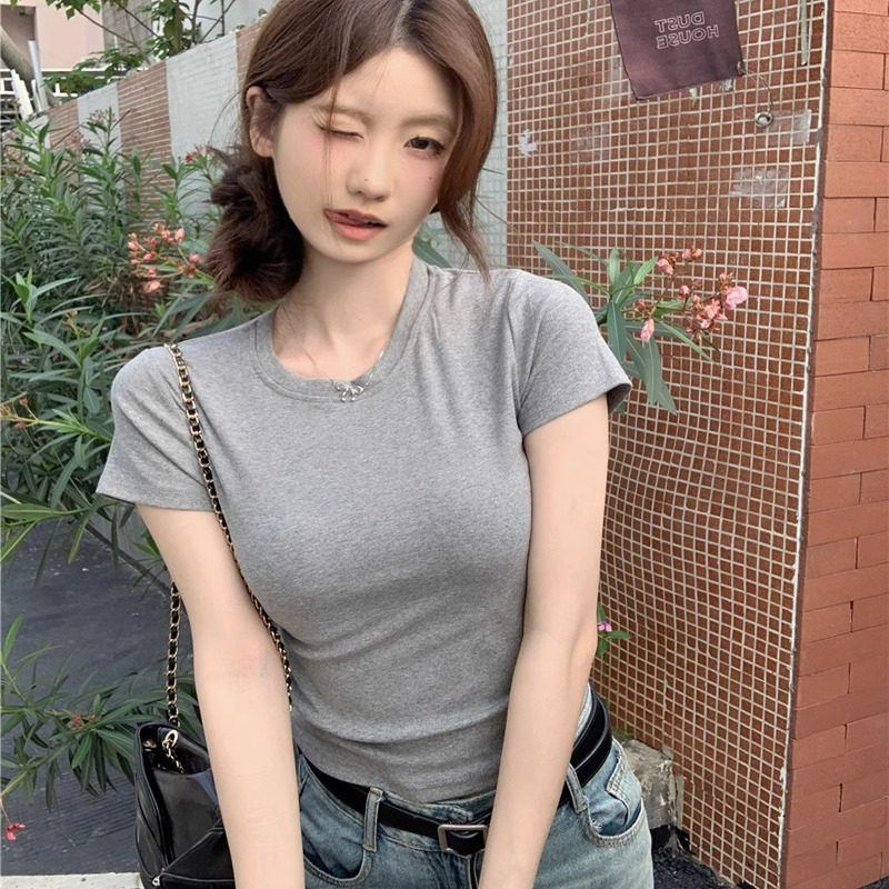 简约灰色短袖正肩T恤女装夏季修T恤