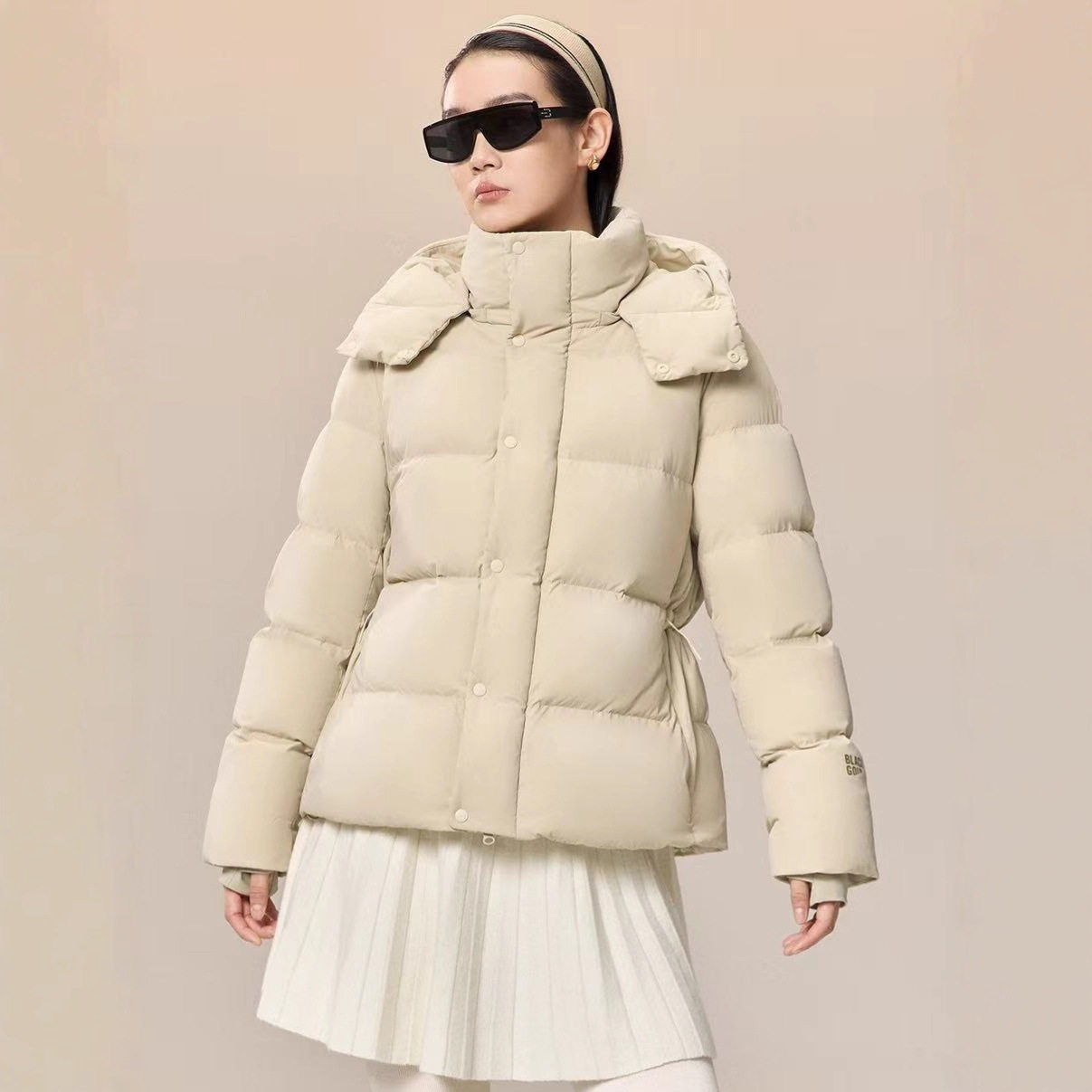网红同款精品女装羽绒服动感羽绒新款冬季抽绳收腰显瘦外套包邮