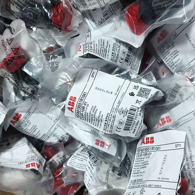 ABB CE4P-10R-01急停按钮 全新未拆封 原包装--议价商品