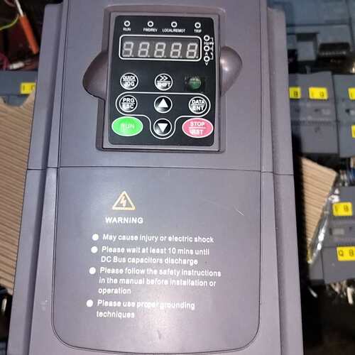 广驱电气变频器VD800-05.5G/7R5P-4，三相38--议价商品