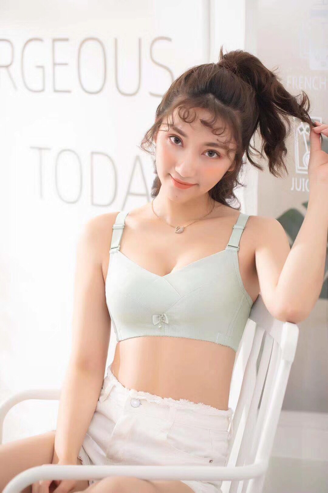 加厚调整型亲肤婴儿棉无钢圈文胸