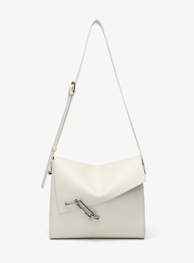 卡尔蔻斯时尚锁扣斜挂包CK25471B米白