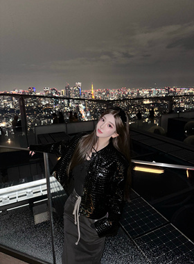 小众设计2025秋季主打新款黑色亮片鳄鱼纹方领短款显瘦外套皮衣女