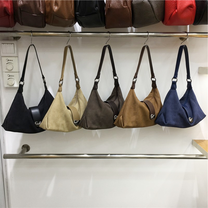 小脏柜 小众手提腋下hobo包磨砂质感软皮海螺印象时尚单肩斜挎包