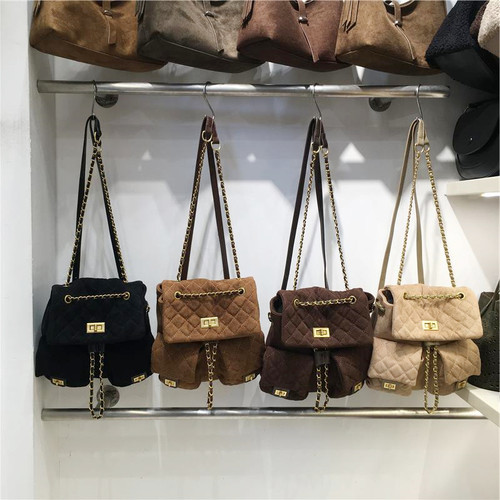 小脏柜 2025秋冬新款复古麂皮绒面小香风菱格链条双肩包小众背包