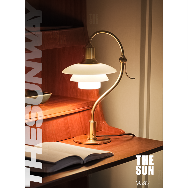 丹麦PH2/2限量玻璃台灯