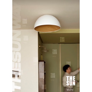 西班牙Vibia Duo卧室吸顶灯创意木纹色客厅灯LED书房简约现代灯具