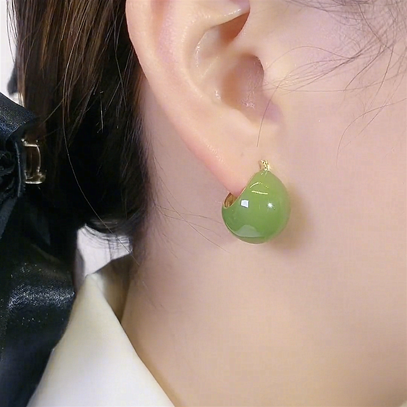 日韩新款潮高级感牛油果绿色圆形耳环女耳扣2023新款潮小众设计感
