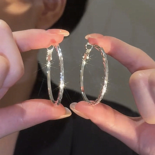 格子大圈耳环女银色圈圈s925银针银饰素圈耳钉耳圈高级感银针耳饰