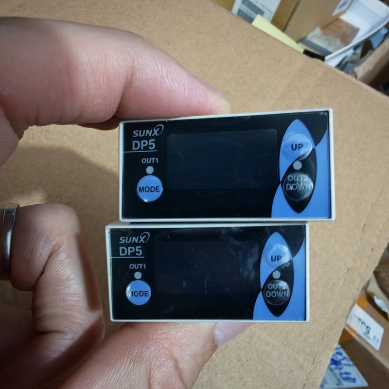 议价,新日本神视SUNX压力传感器DP5-C-Z,工程余料,未使,维修
