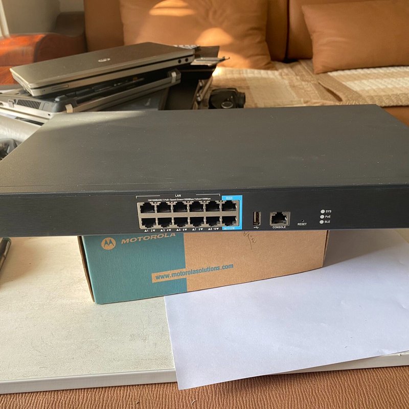 贝多业务网关一台,型号EWP-MSG360-10-P