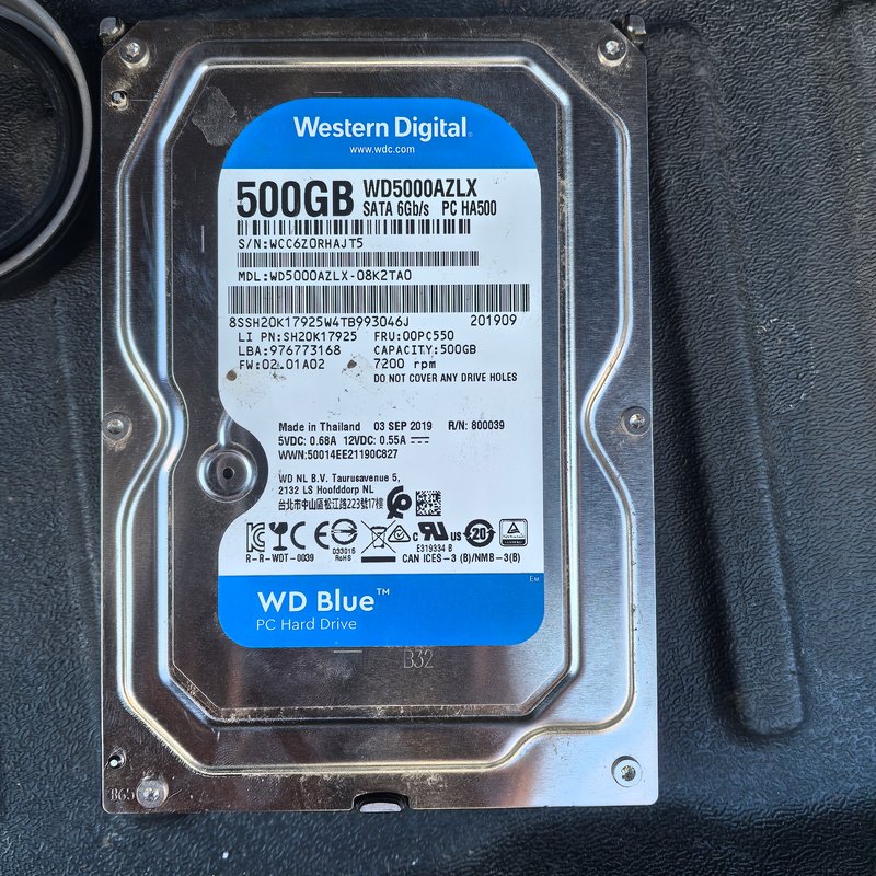 议价数据WD Blue 500GB 3.5寸机械硬盘，型号W维修图片