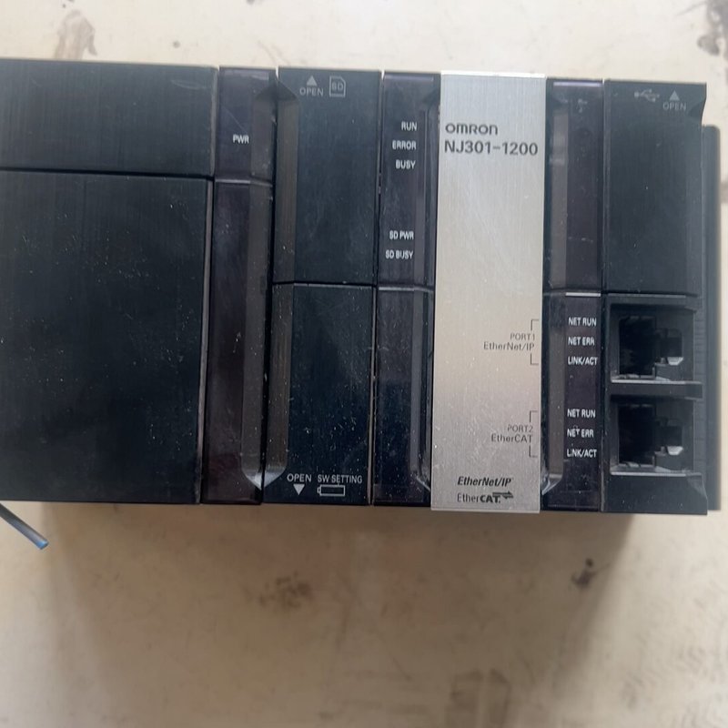 议价欧姆龙PLC NJ301-1200一套，带NJ-PA3001维修