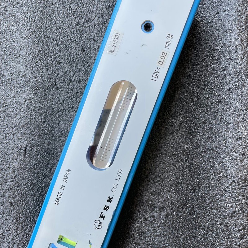 FSK富士精密水准器,条形水平仪,表面有磕碰掉漆,闲置出,成
