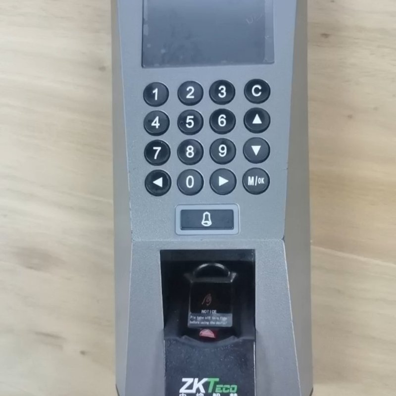 中控f18指纹门禁一体机,未激活状态,成色如图280包邮