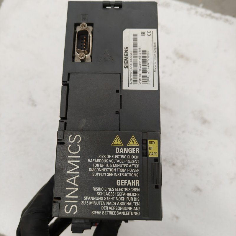 西门子G120c uss/mb,6SL3210-1KE12-