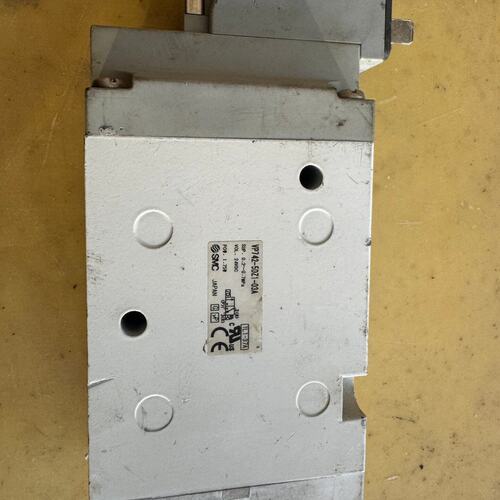 日本SMC电磁阀VP742R-5DZ1-03A，12V/24