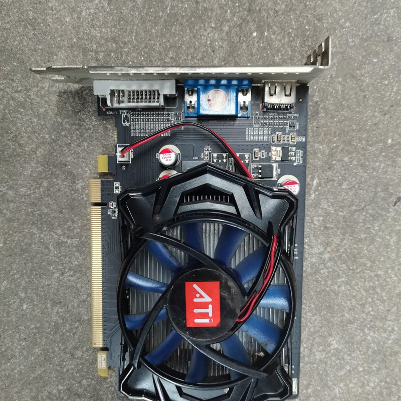 显卡HD7670 4GD5版真实显存,包好包邮,喜欢的私聊我