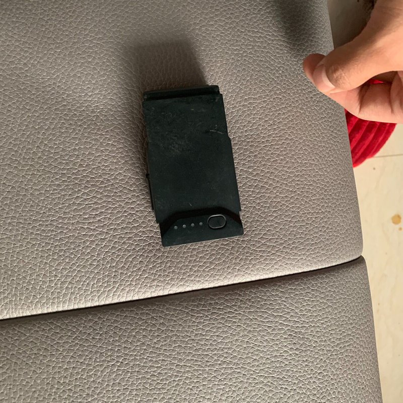 议价air电池 机子上扣下的 没鼓包没破损维修