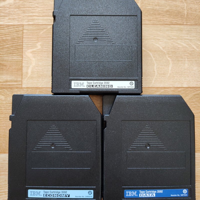 议价IBM 3592 18P7534 18P7535 24R03维修