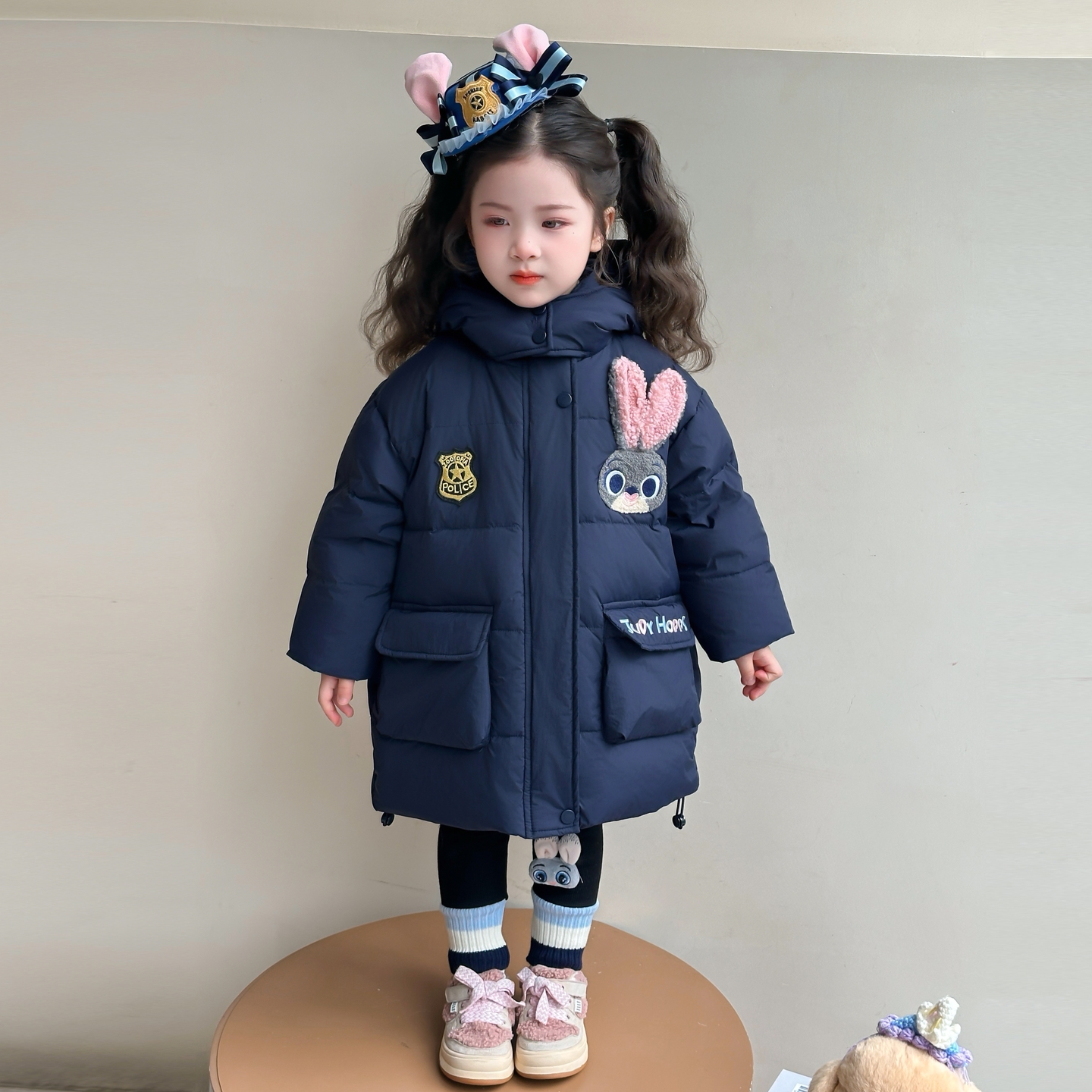 女童羽绒服冬季新款女宝宝洋气中长款白鸭绒兔警官外套儿童休闲款