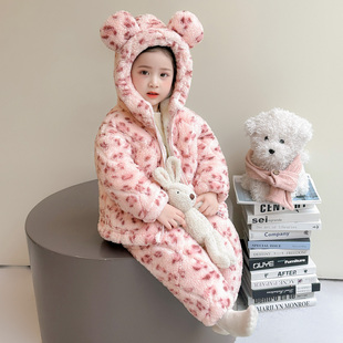 女童珊瑚绒睡衣套装冬季豹纹三层夹棉家居服儿童法兰绒加绒连帽款
