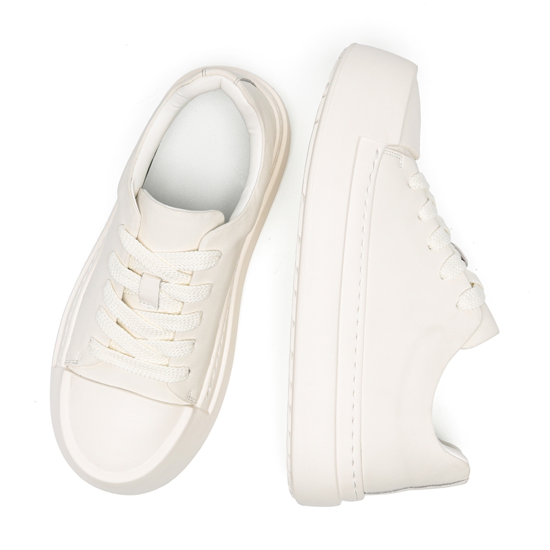 男士小白鞋厚底增高透气百搭