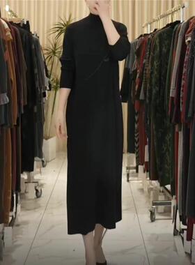 A195黑色立体提花设计款气质秋冬轻奢针织连衣裙时尚复古