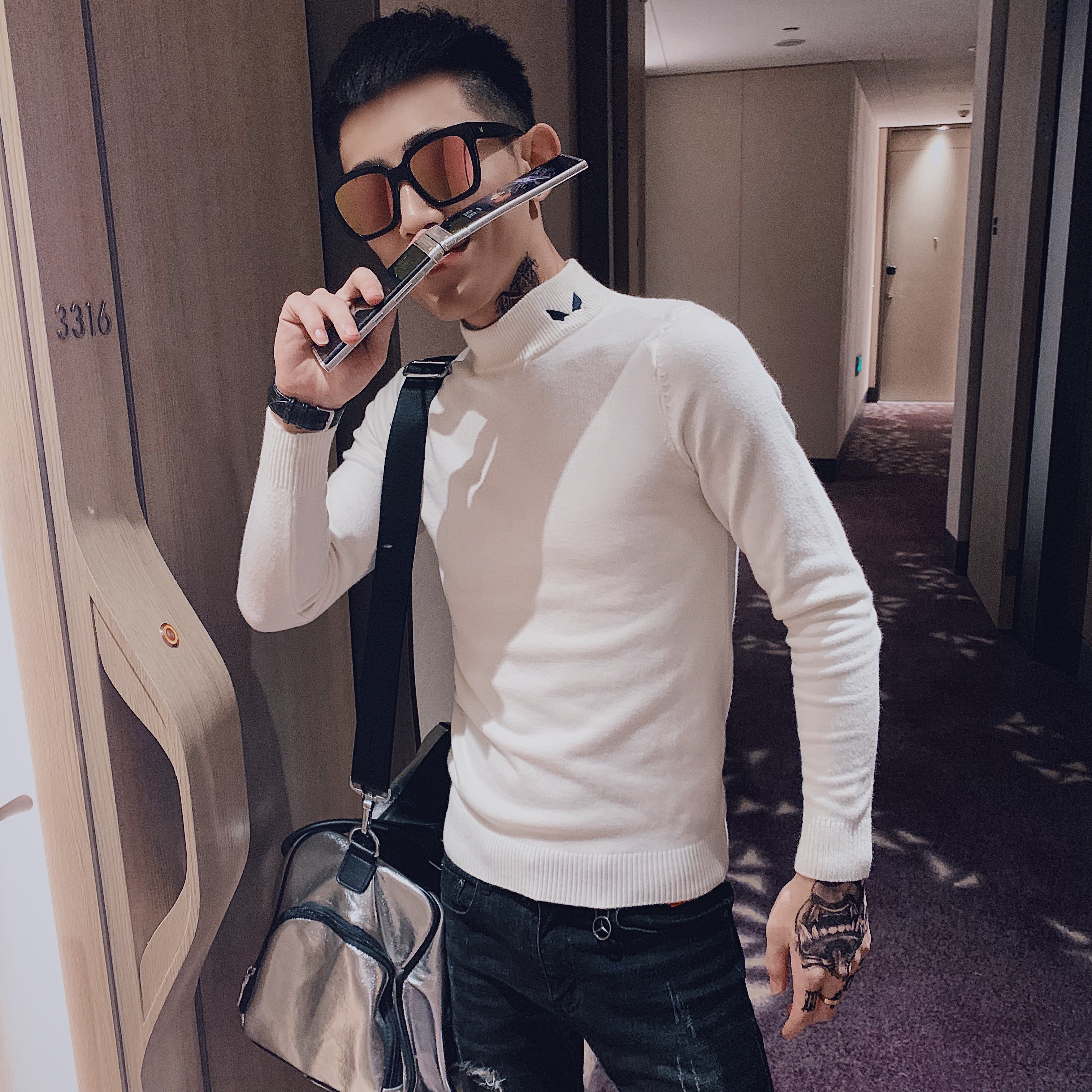 2社会小伙冬季针织衫毛衣男士刺绣半高领打底衫，男装针织衫/毛衣，电商C301B