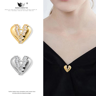 个性小众设计感防走光扣受伤的心胸针高档女气质爱心别针夏季配饰