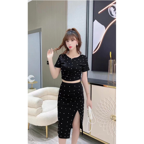 纤依服饰 68XYFS2689