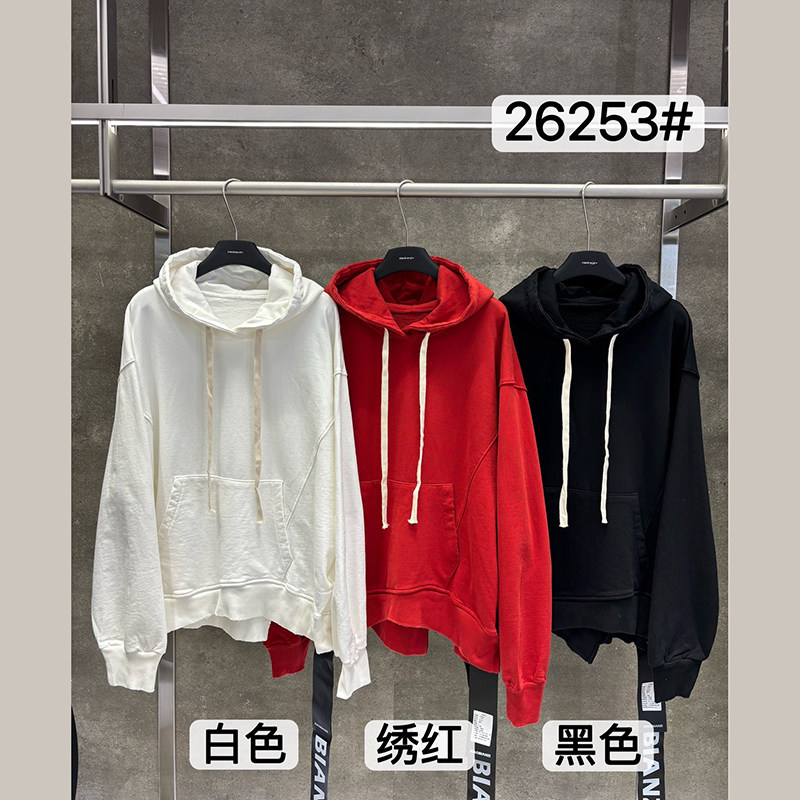小辫子26253休闲风连帽套头卫衣女2026秋宽松落肩袖棉质外套新款