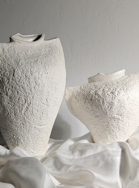 侘寂风陶瓷花瓶民宿茶室艺术摆设展厅售楼部异形双耳花器高档摆件