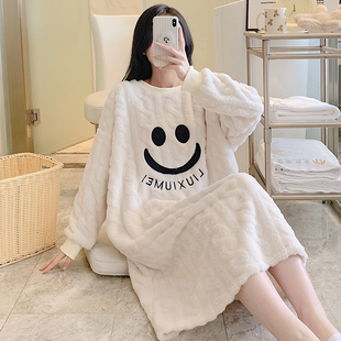 可爱笑脸睡裙女秋冬款珊瑚绒加绒加厚睡袍法兰绒大码冬天孕妇睡衣