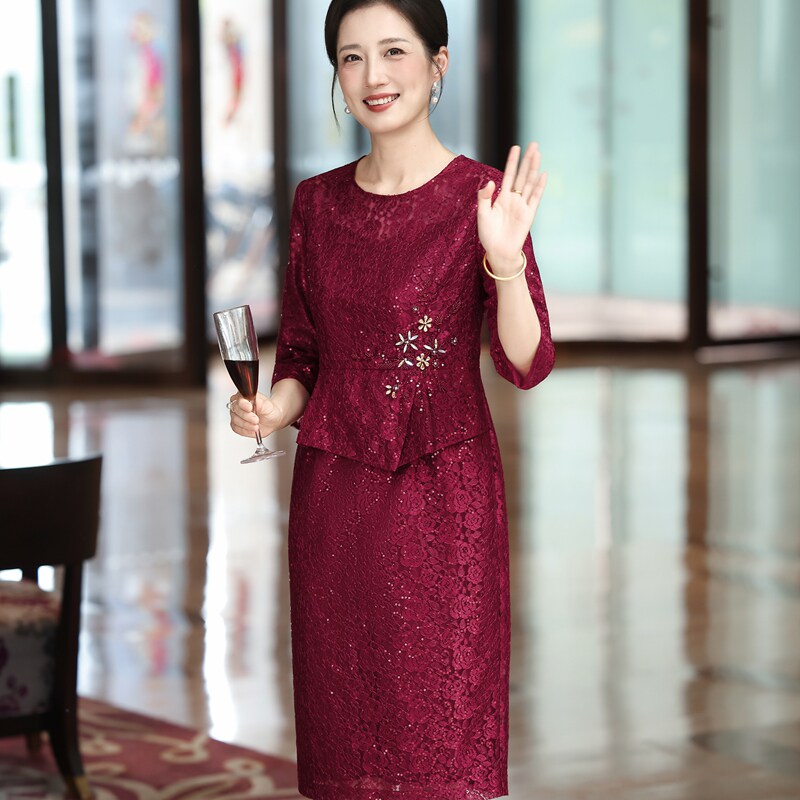 2026秋季新款婚宴妈妈礼服假两件套裙子年轻喜婆婆婚礼蕾丝连衣裙