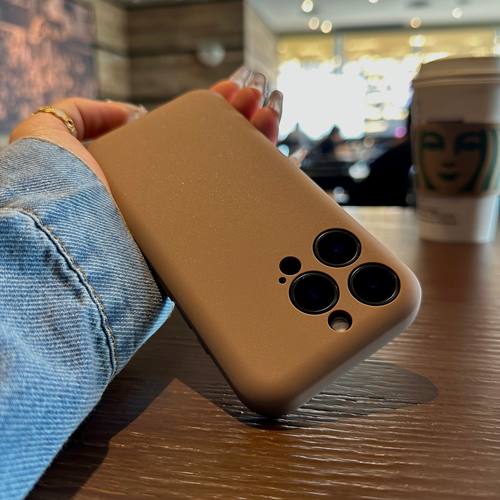 高级感适用苹果15手机壳