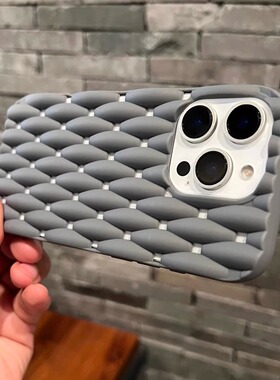 夏季新款镂空散热透气洞洞原灰色适用iPhone16pro手机壳苹果15promax保护套软壳14PM全包13/12pro防摔硅胶潮