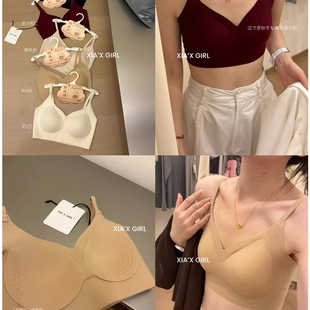 160斤小云肌秋冬暖肤内衣无痕宽肩隐形粉底液聚拢固定杯背心