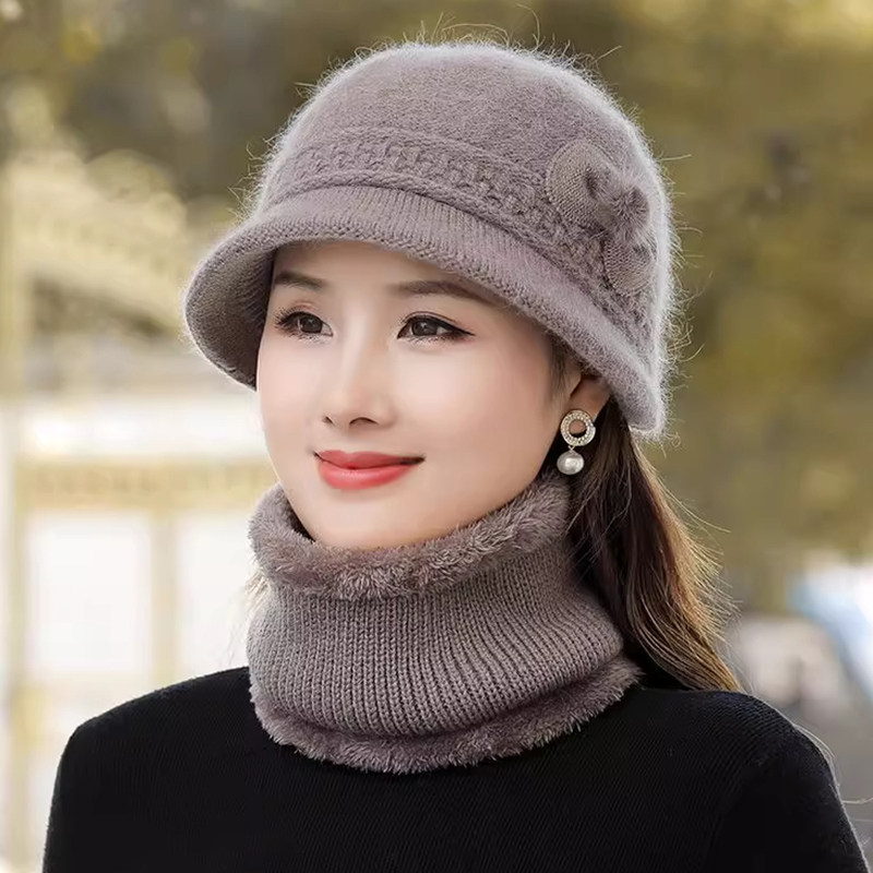 毛线帽子女士冬季加绒加厚保暖中老年人妈妈帽护耳防寒洋气针织帽
