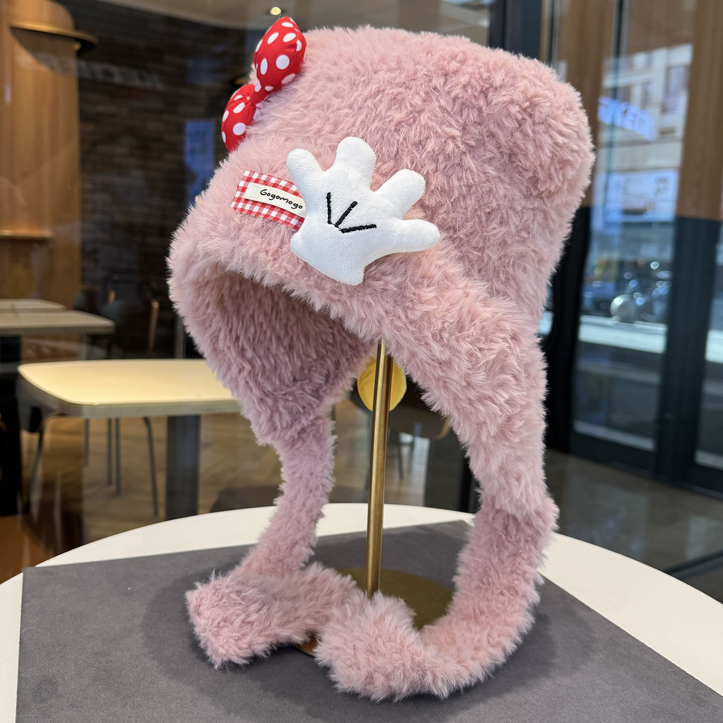 灵允毛绒帽甜美可爱女冬厂家直销