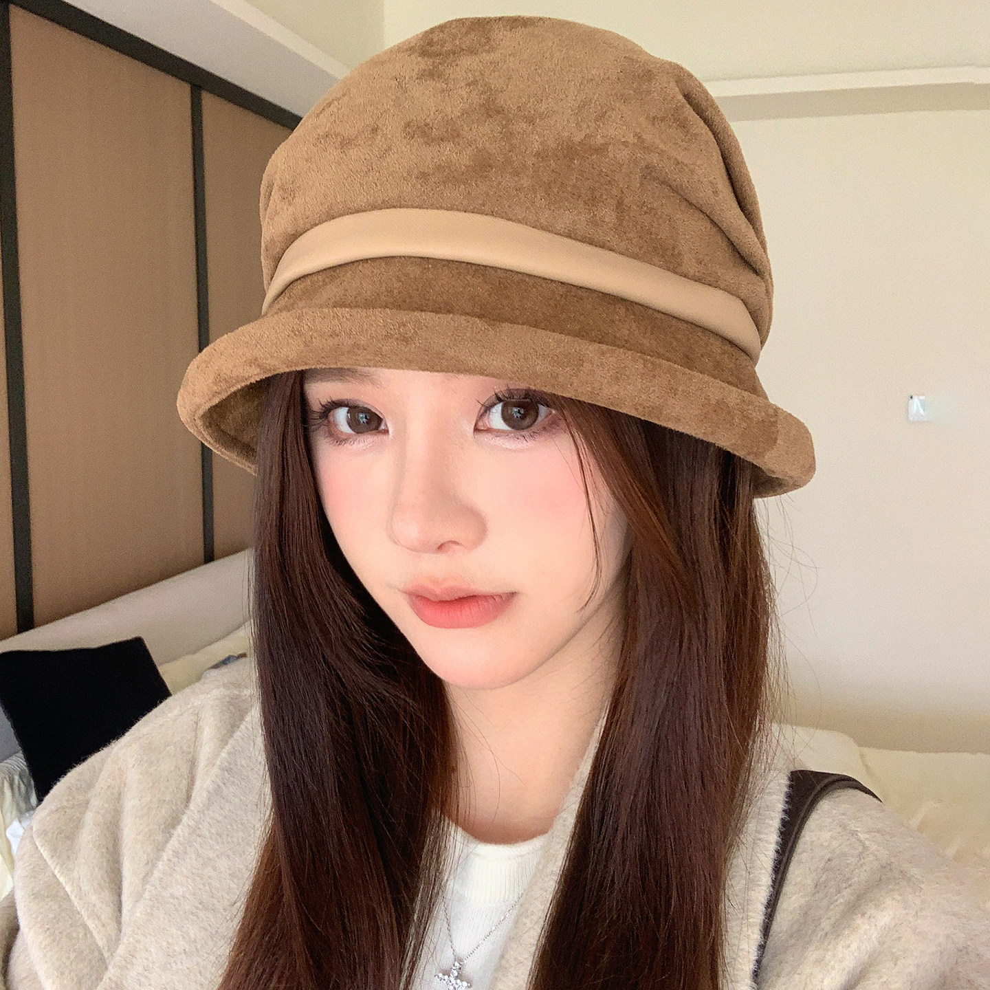 秋季韩版显脸小宽檐渔夫帽女款