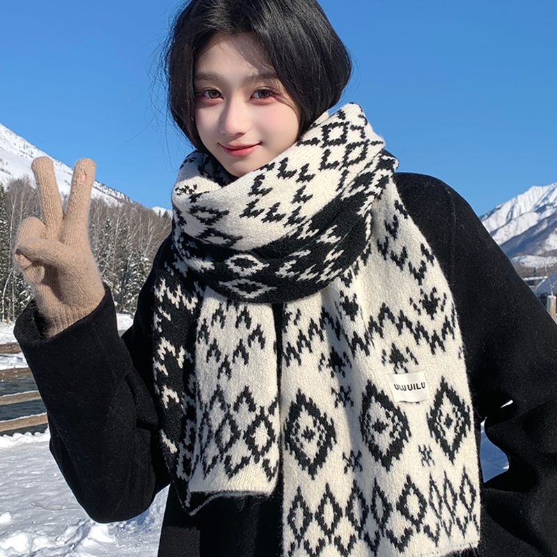 费尔岛风复古菱形格纹针织围巾女2025冬季新款加厚保暖防寒围脖潮