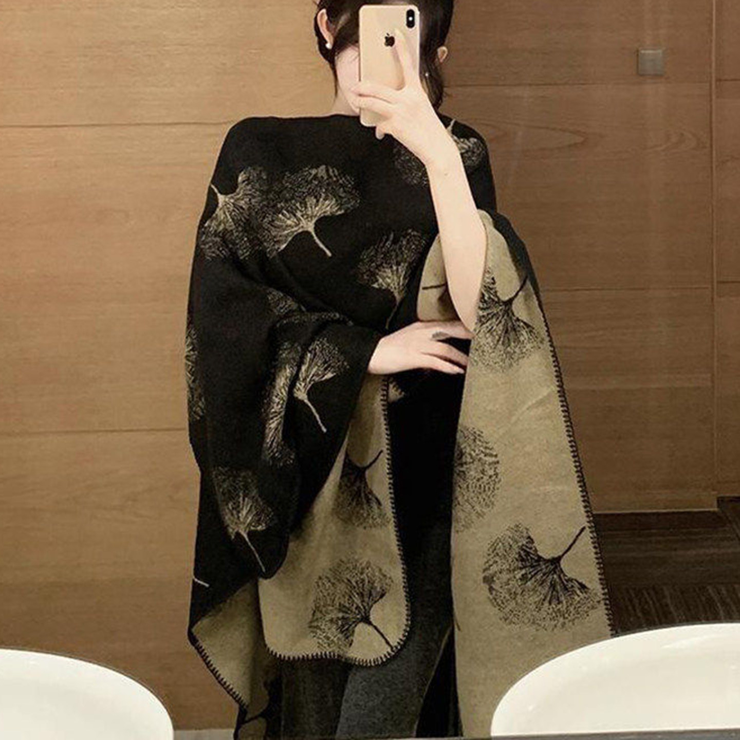 2026新款民族风披风斗篷披肩女