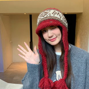 圣诞红复古费尔岛毛线帽子女下雪天氛围感保暖护耳雷锋帽针织帽冬