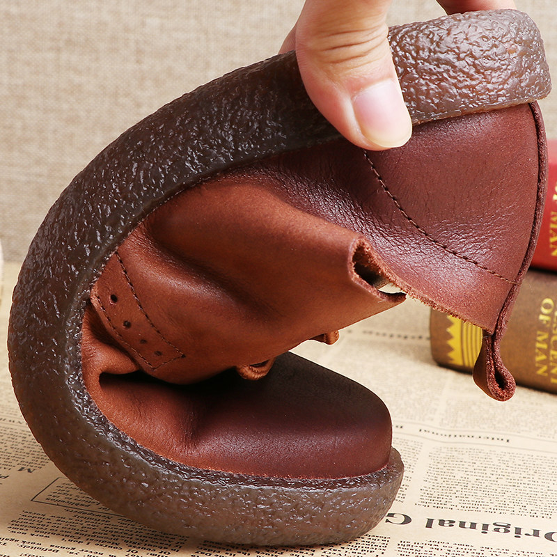 남성 가죽 신발  부드러운 가죽 탑 레이어 소 가죽 경량 남성 신발 영국 통기성 운전 신발 부드러운 단독 다목적 캐주얼 신발