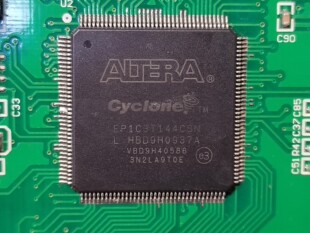 EP1C3T144C8N   TMS300  320VC55