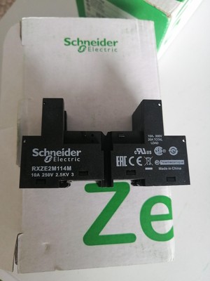 施耐德RXZE2M114M中间继电器插座，混合型底座