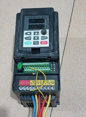 金田变频器JT330S2  4KW380V拆机件有两个角坏了