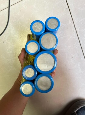 出售SPRAGUE POWERLYTIC思碧电容8个