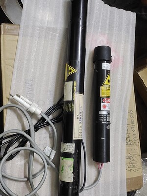 MellesGriot氦氖激光，含110v电源，倒闭厂实验室
